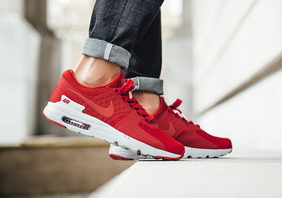 Nike Air Max Zero Gym Red 881982-600 