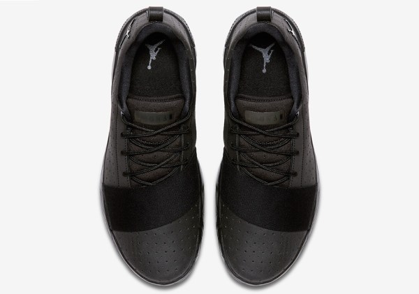 Jordan Breakout Trainer Black 881449-010 | SneakerNews.com