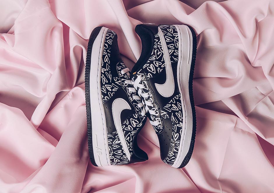 Nike Air Force 1 Low Gs Valentines Day 2017 1