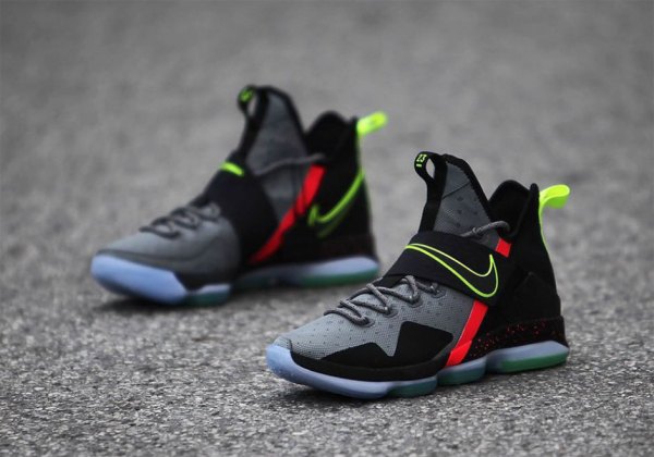 Nike LeBron 14 Out Of Nowhere Detailed Images | SneakerNews.com