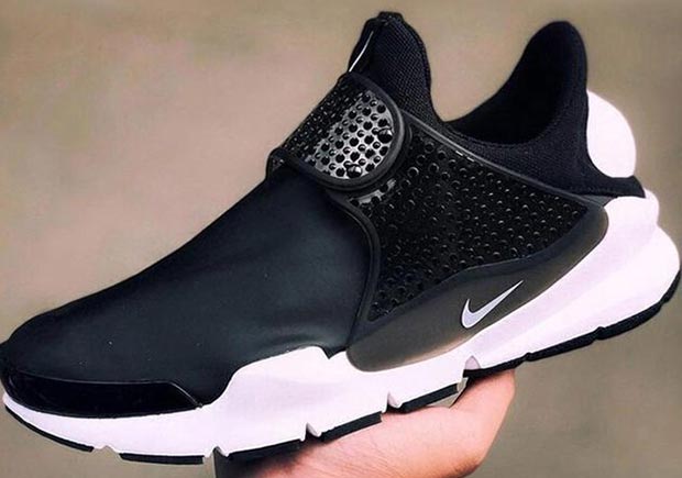 The Nike Sock Dart Will Get The “Utility” Treatment