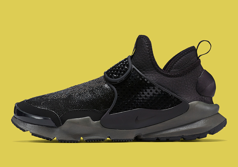 Stone Island Nike Sock Dart Sp Black 910090 001 4