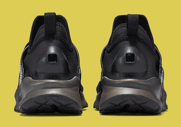 Stone Island Nike Sock Dart 2017 Release Info | SneakerNews.com