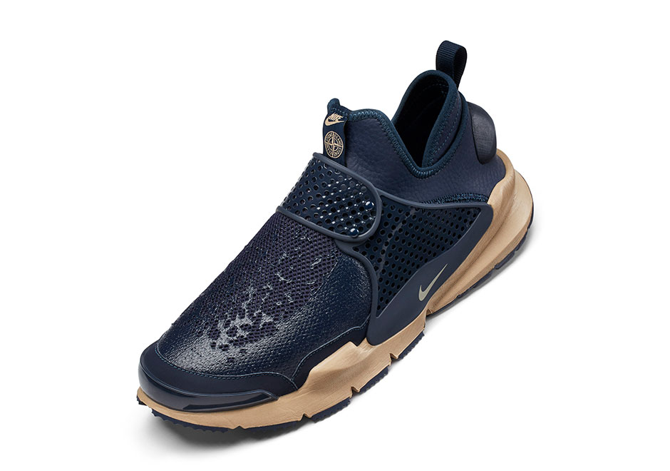 Stone Island Nikelab Sock Dart Mid Release Details 07