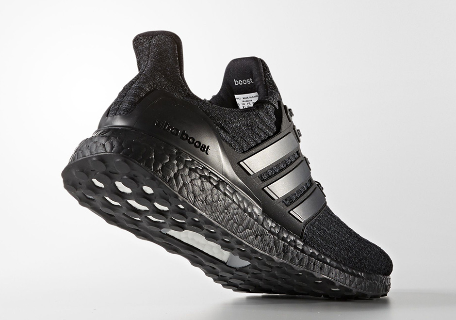 adidas ultra boost core black/core black/core black (triple black)