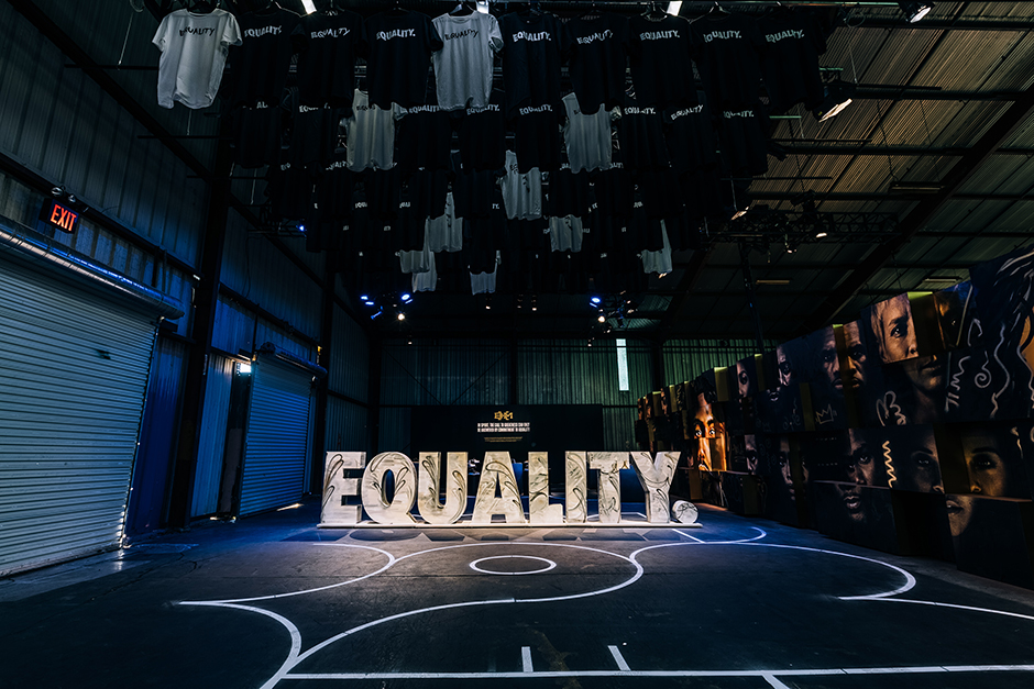 Nike Basketball 2017 All Star Equality Court 00011