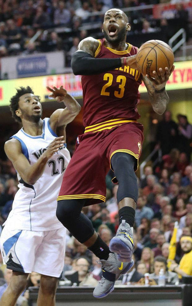 Nike LeBron 14 Alternate PE vs Timberwolves SneakerNews