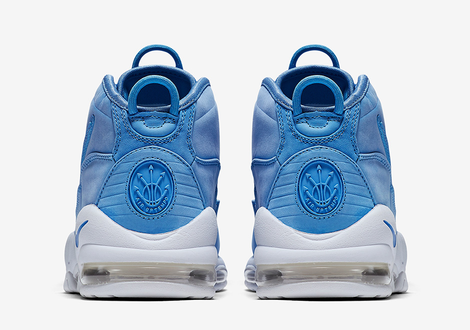 Nike uptempo hotsell university blue pack