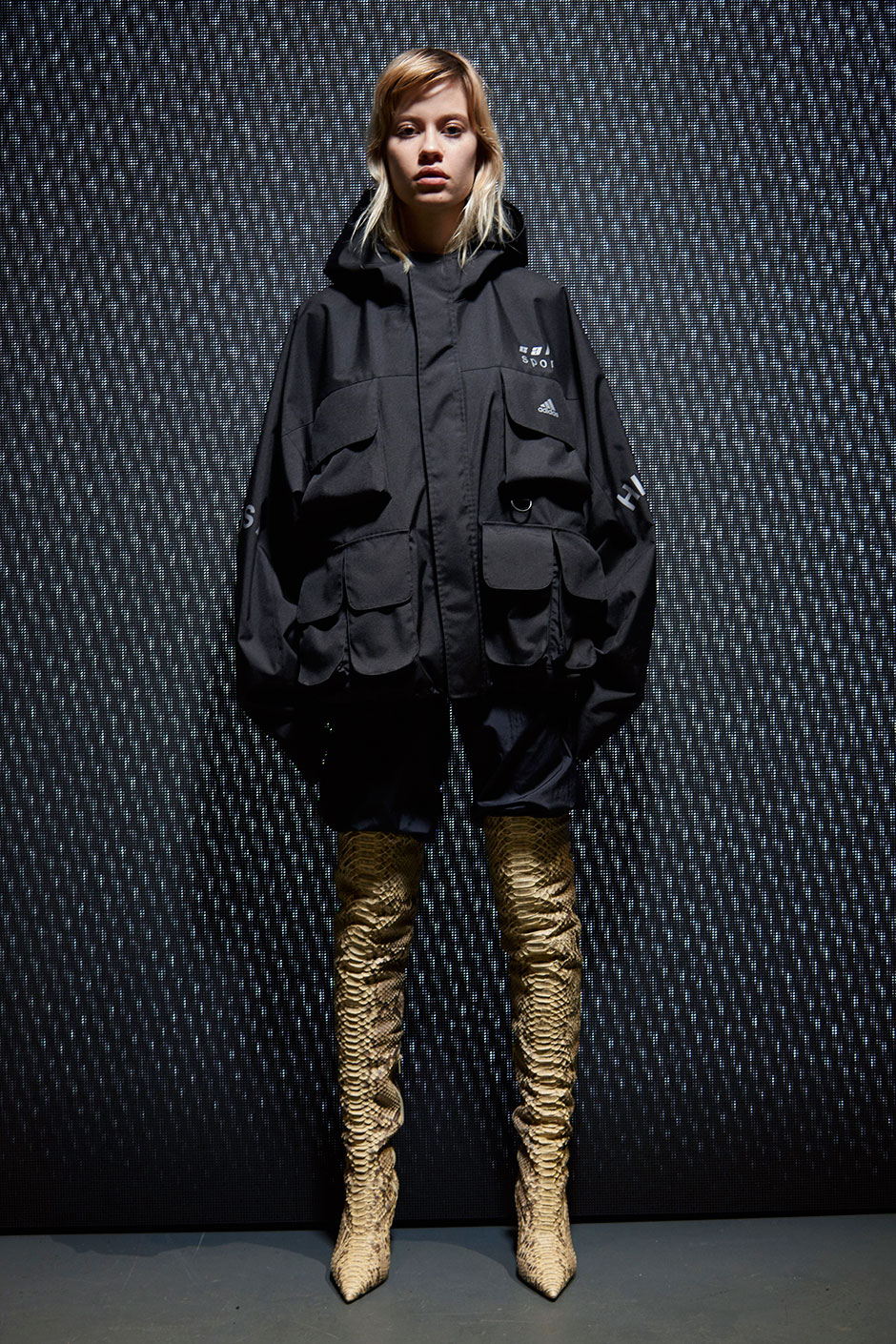 yeezy sport parka