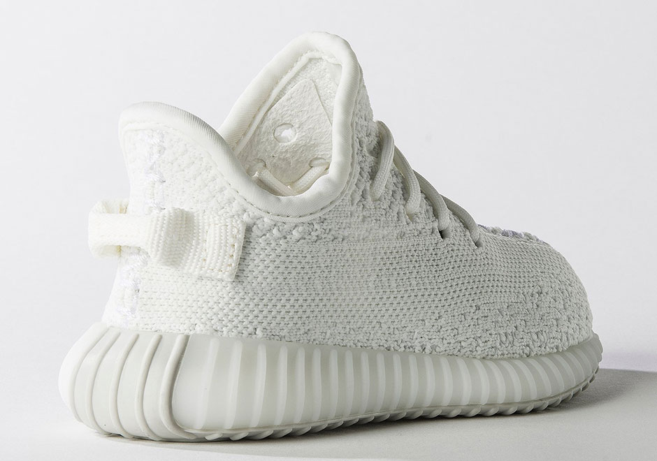 difference between yeezy cream white and triple white