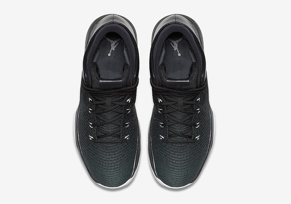 Air Jordan 31 Black Cat Release Date 845037-010 | SneakerNews.com