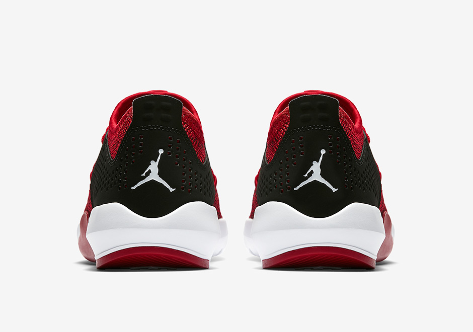 Jordan Express | SneakerNews.com