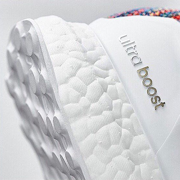 miadidas-ultra-boost-multi-color-4