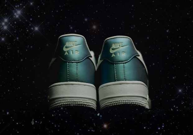 Nike Air Force 1 Low Shiny Mint 05