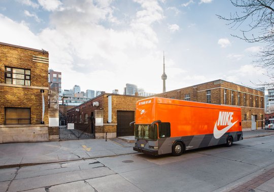 Nike’s Giant Air Max Bus Is Roaming Around Toronto