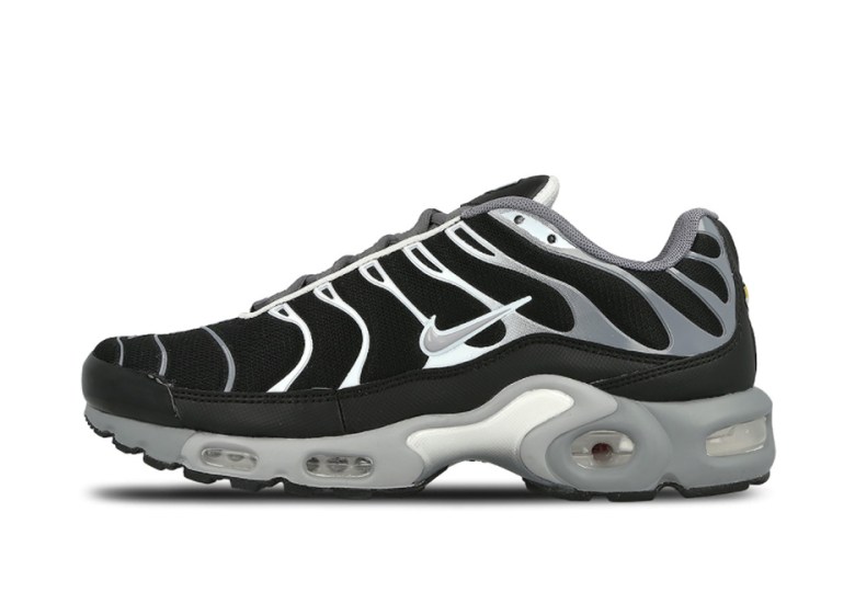 This Nike Air Max Plus Is Perfect For Spurs Fans