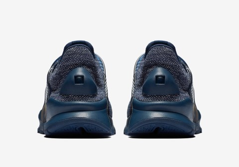 Nike Sock Dart Breathe Midnight Navy 909551-400 | SneakerNews.com