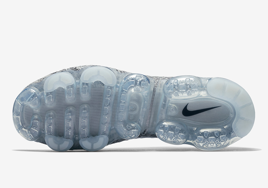 Nike Vapormax Oreo Official Images 3