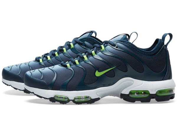 Nike Air Max Plus Ultra Binary Blue 898015-400 | SneakerNews.com