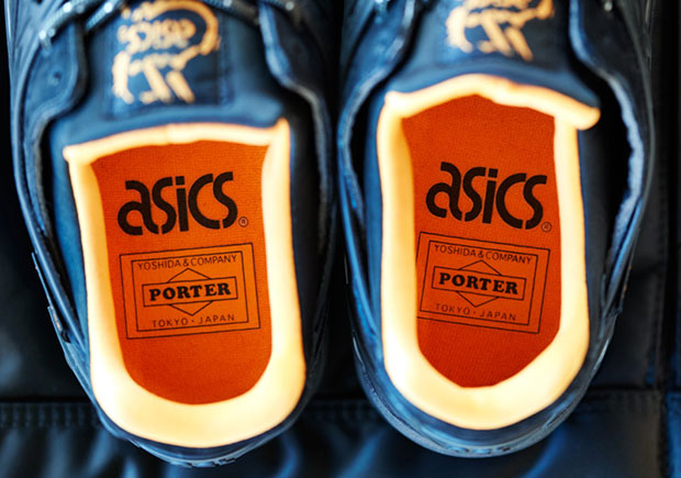 Porter Titolo teamed up with the ASICS Ver Gel Lyte III to display the art of paper-cutting Collab 1