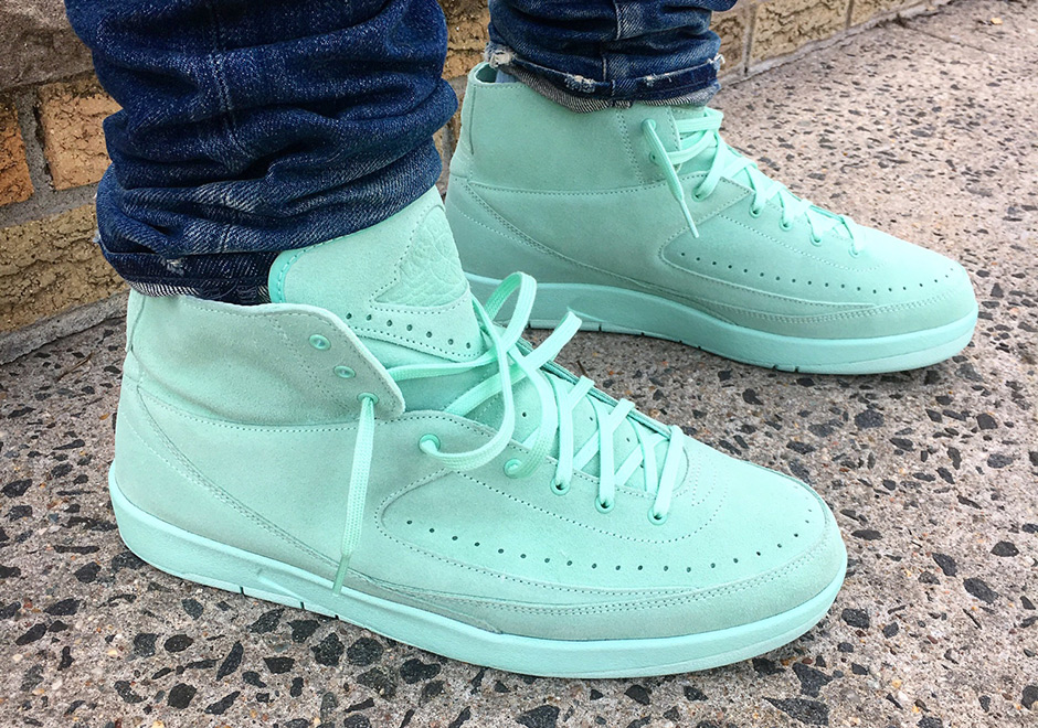 nike air jordan 2 retro decon