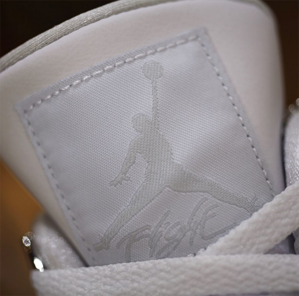 Air Jordan 4 Pure Money Detailed Look | SneakerNews.com