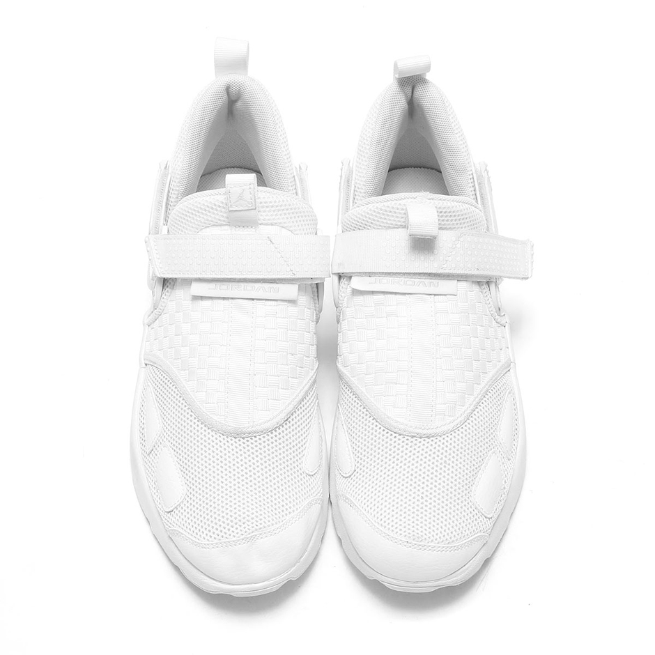 Jordan Trunner LX Pure Money | SneakerNews.com