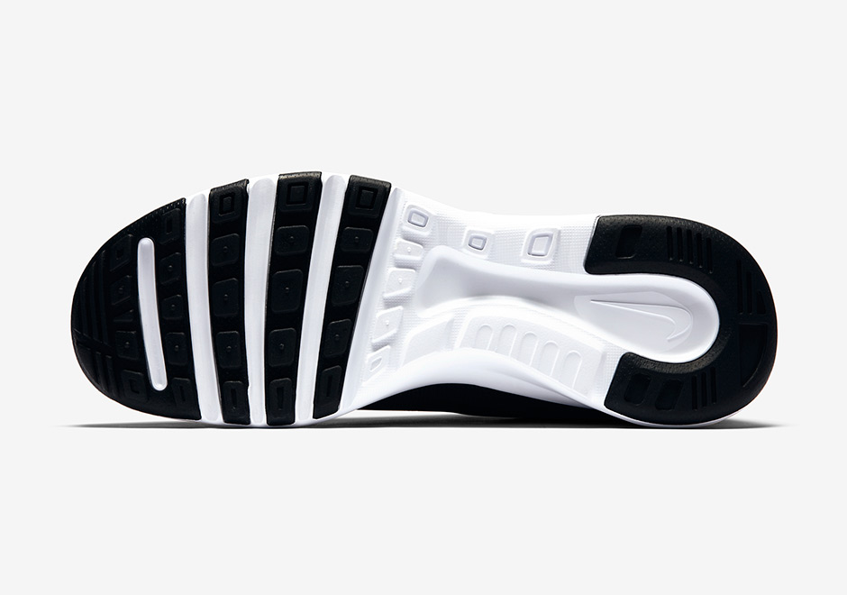 Nike Current Slip On Black White 44