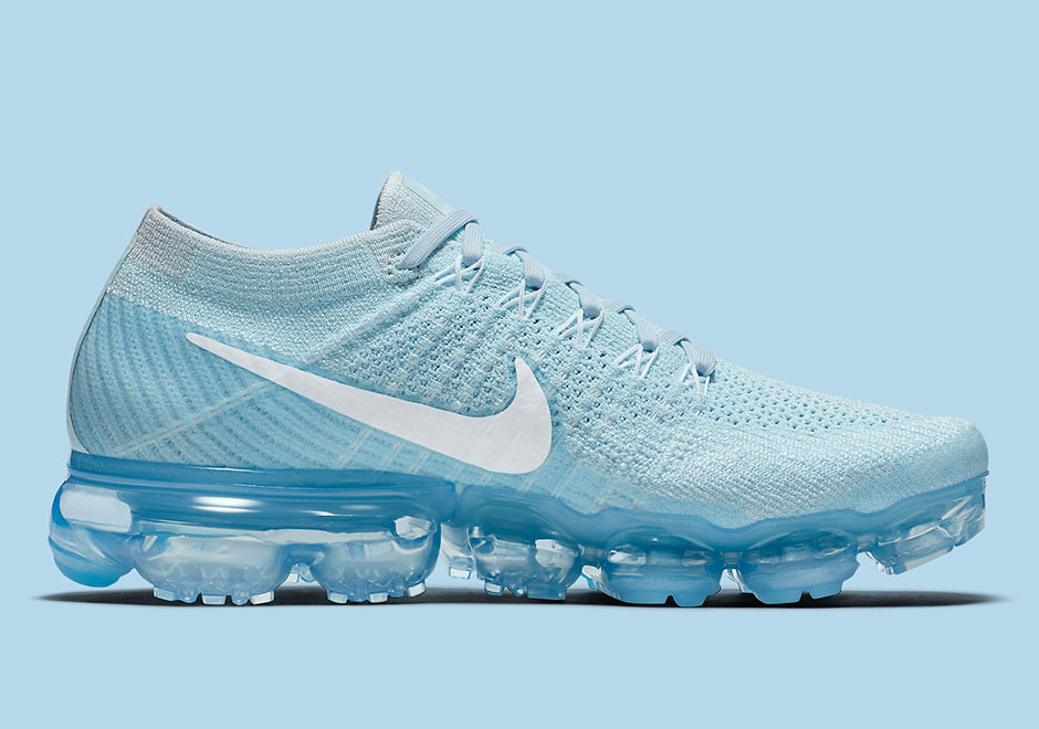 nike air vapormax baby blue