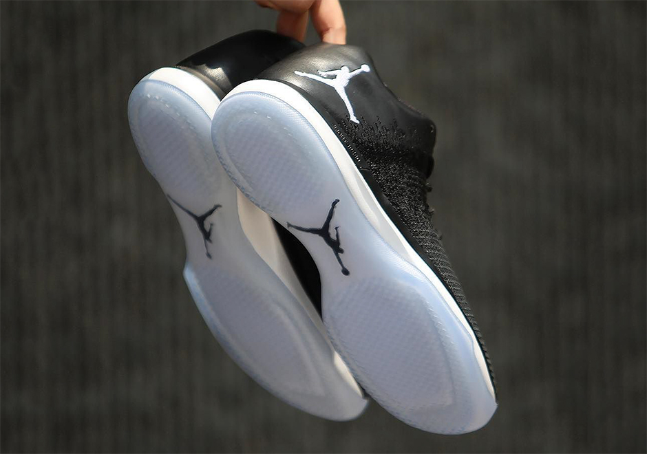 Air Jordan 31 Low Black White Release Date 7564 002 Sneakernews Com