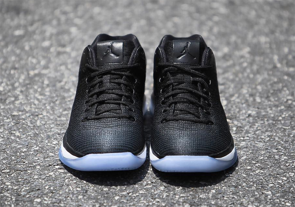 Air Jordan 31 Low Black White Release Date 7564 002 Sneakernews Com