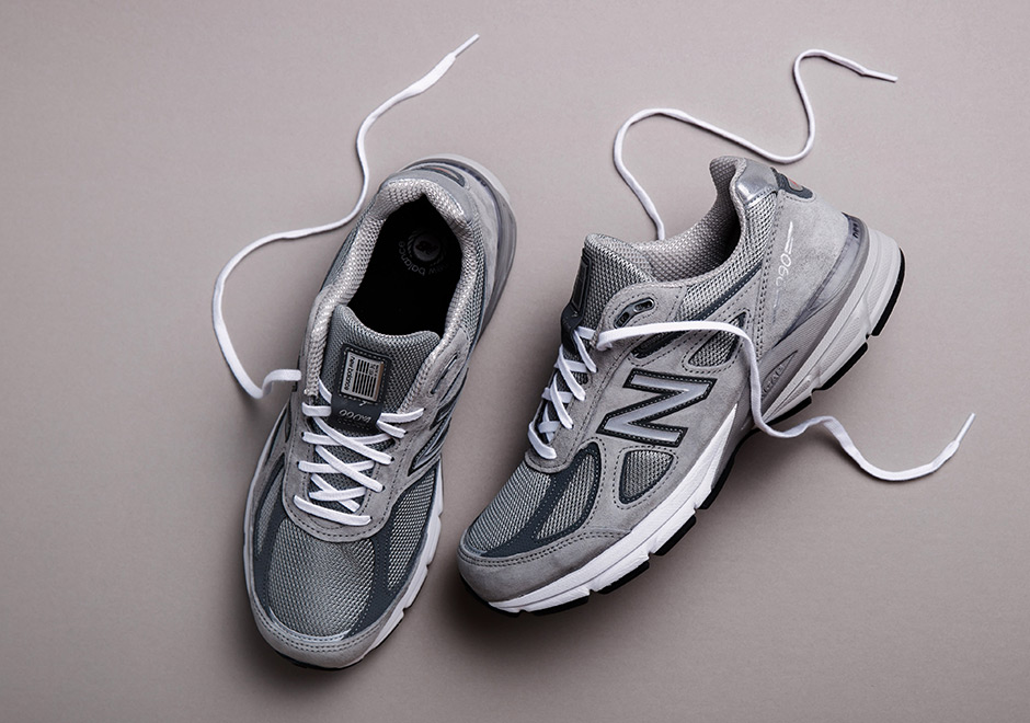 Finer Details of the New Balance 990v4 