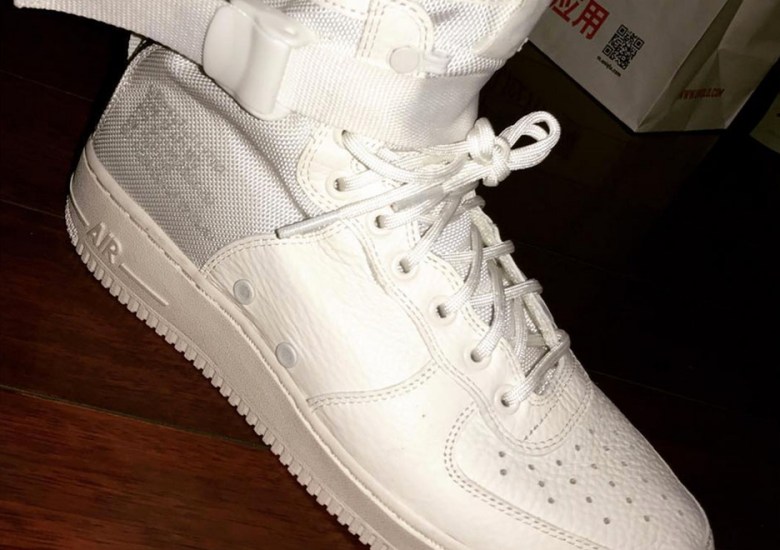 A Detailed Look At The Nike SF-AF1 Mid “White”