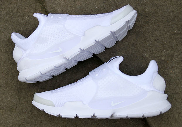 Another “Triple White” Nike Sock Dart Is Back In Stores
