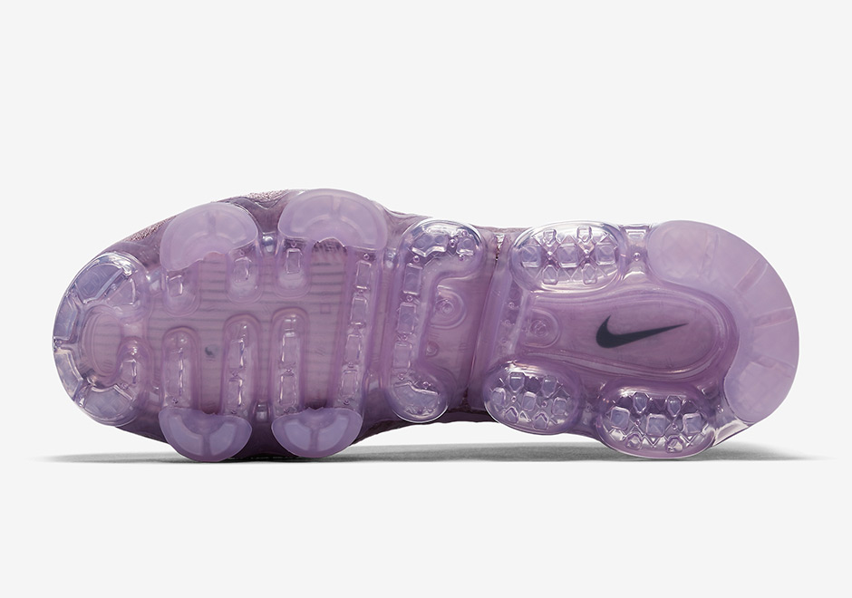 Nike VaporMax Violet Dust Detailed Look | SneakerNews.com