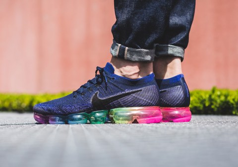 Nike VaporMax Be True On Foot Preview | SneakerNews.com