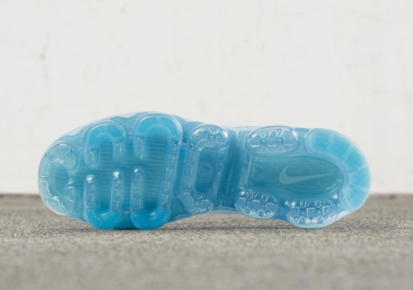 independence day vapormax