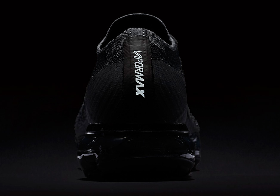 Nike Vapormax Triple Black 849557 006 1