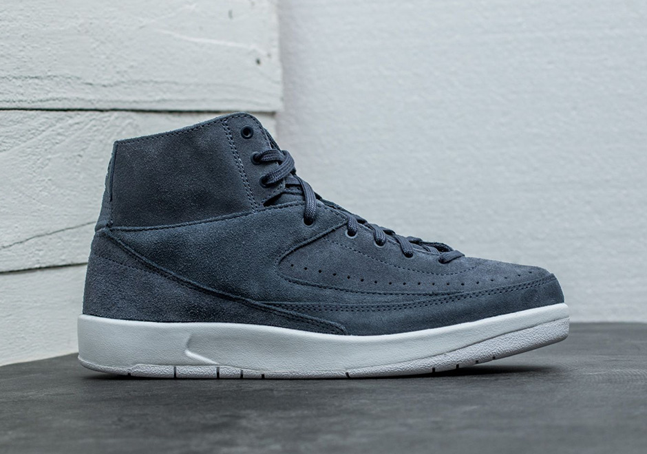 jordan 2 retro decon thunder blue