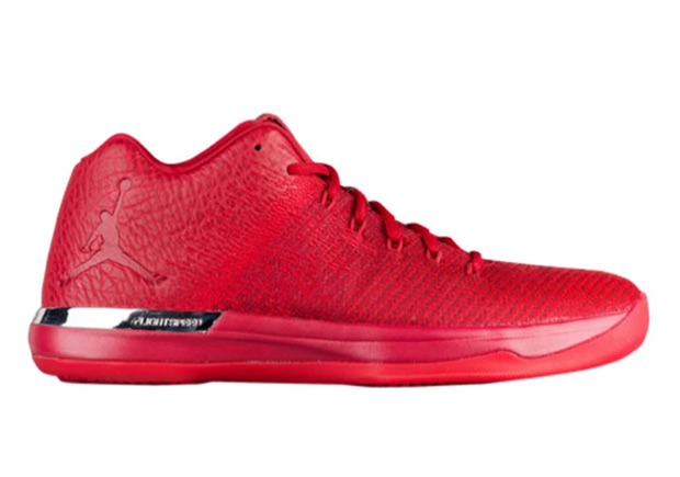 Air Jordan 31 Low Gym Red Action Red 897564-601 | SneakerNews.com