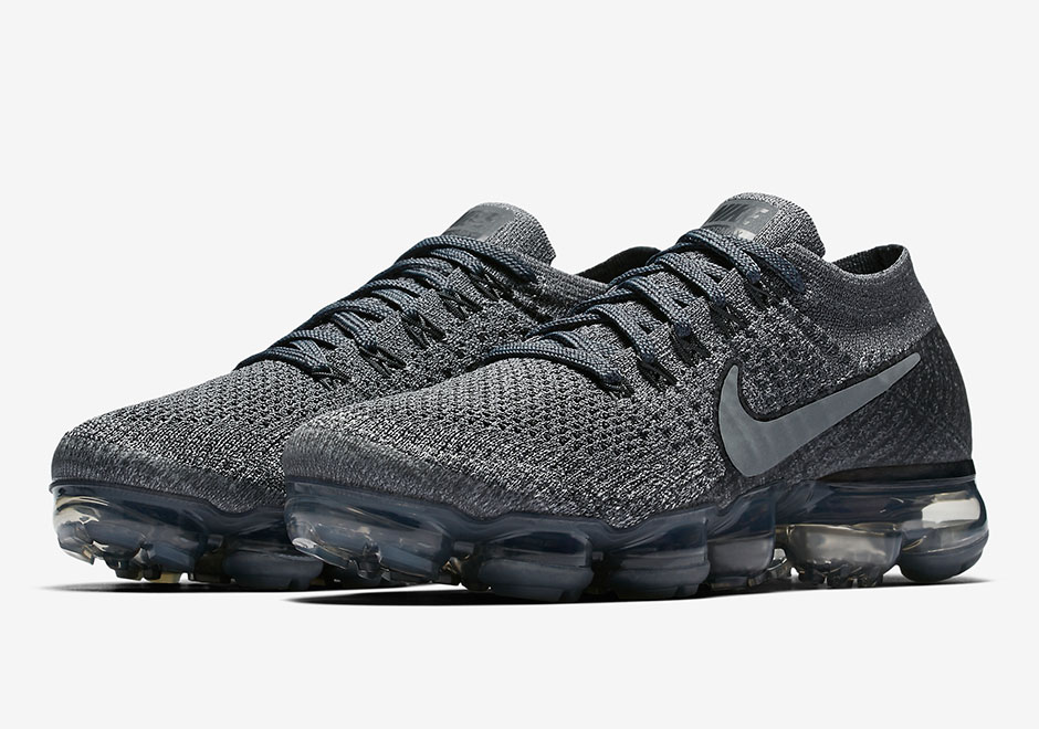 NikeLab Is Bringing "Cool Grey" To The Vapormax