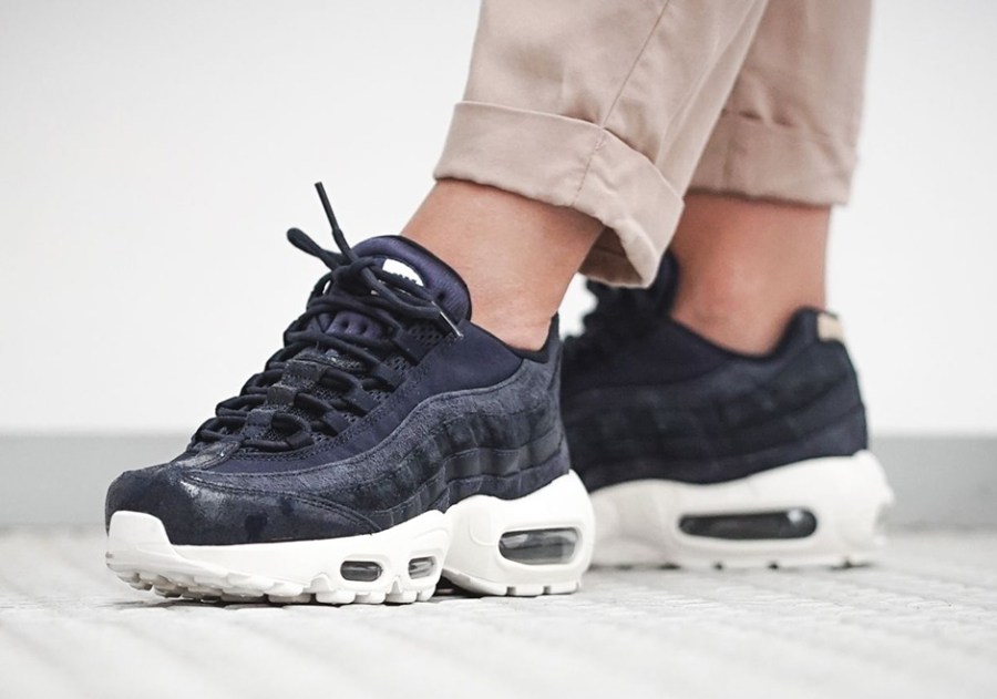 Nike Air Max 95 Light Redwood Suede 807443-801 | SneakerNews.com