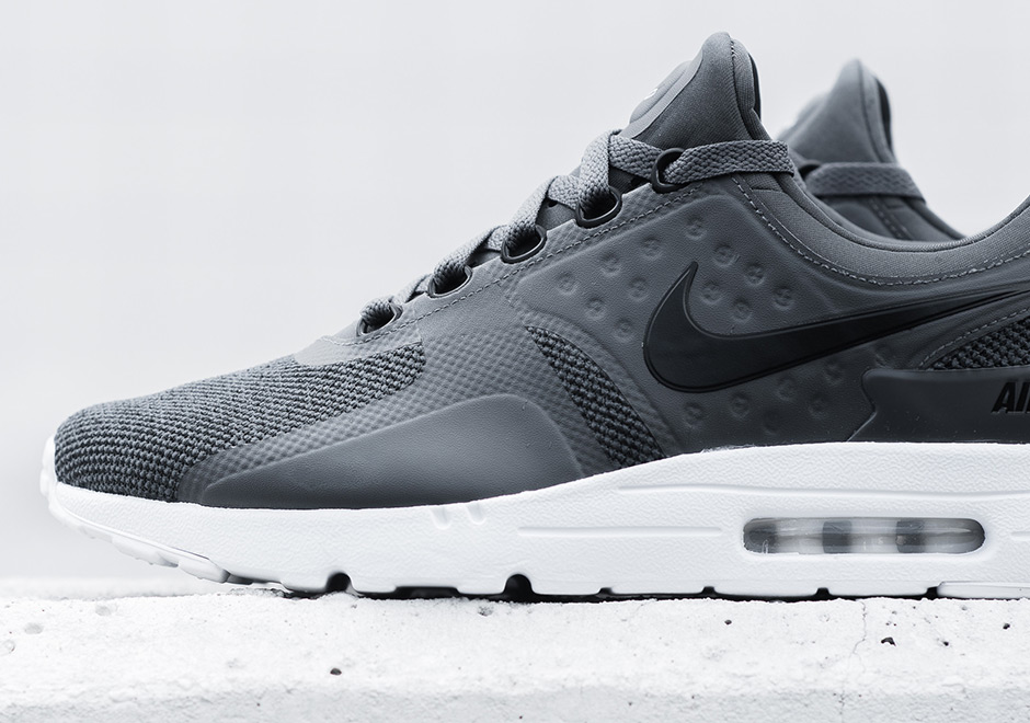 nike air max zero se black