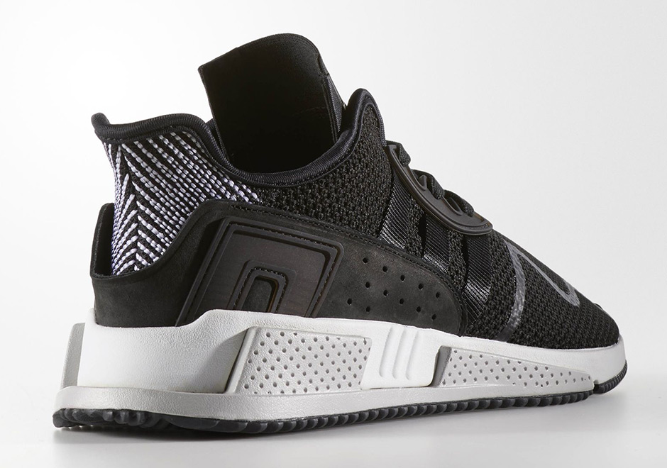 Eqt cushion adv black white outlet royal