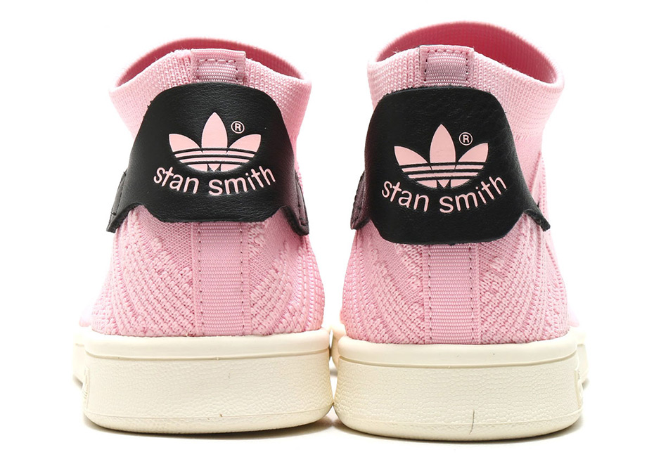 Not even the iconic simplicity of the adidas Stan Smith was safe from two  of this year\u0027s biggest sneaker trends: a sock-like knit construction and  the color ...