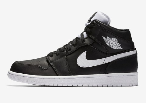 Air Jordan 1 Mid Black White 554724-038 | SneakerNews.com