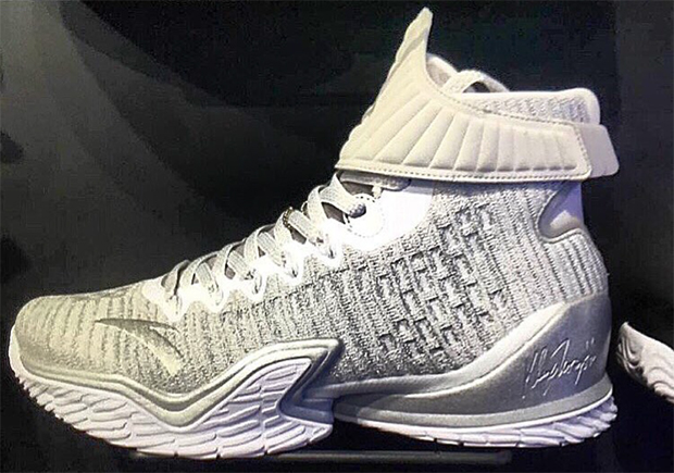 klay thompson new shoes