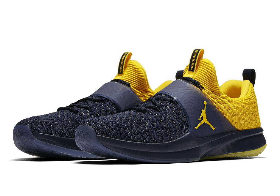 Jordan Trainer 2 Flyknit Michigan Release Date | SneakerNews.com