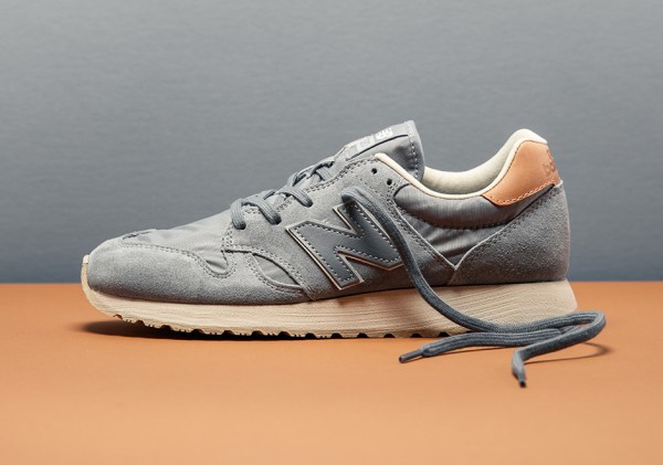 New Balance 520 Women Suede Veg Tan | SneakerNews.com