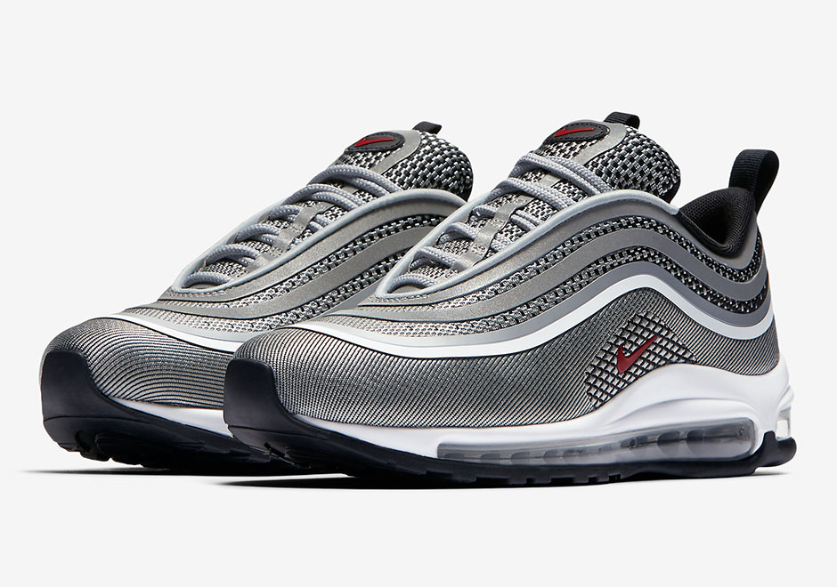 The Nike Air Max 97 made a ceremonious return in the original “Silver Bullet” theme， but it appears that the classic colorway is making a return on an ...